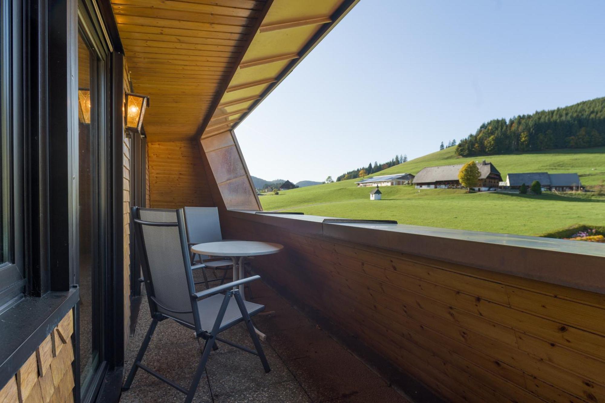 Drei Tannen - Wohnung 12 - Apartmenthaus, Titisee, Nahe Badeparadies ภายนอก รูปภาพ